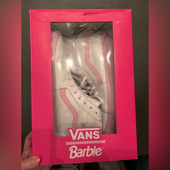 Limited Edition - Barbie x Vans White & Pink High-Top Sneakers in original box - Picture 12 of 12